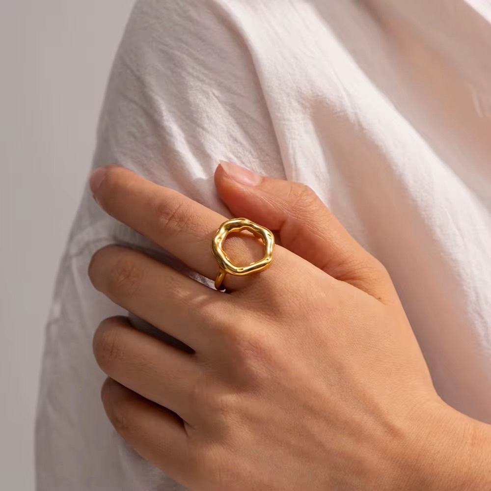 18K Gold Plated Irregular Circle Adjustable Ring - Picture 7 of 13